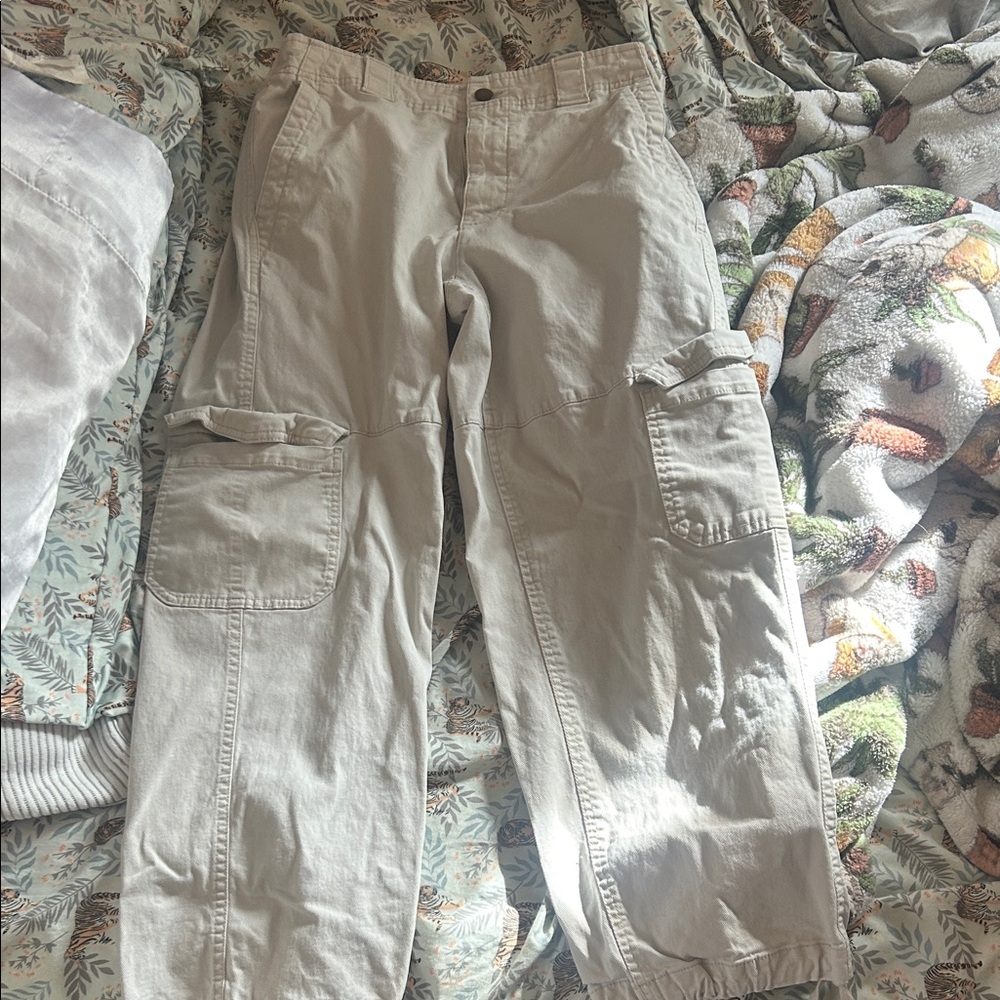 Women’s  Beige Cargo Pants